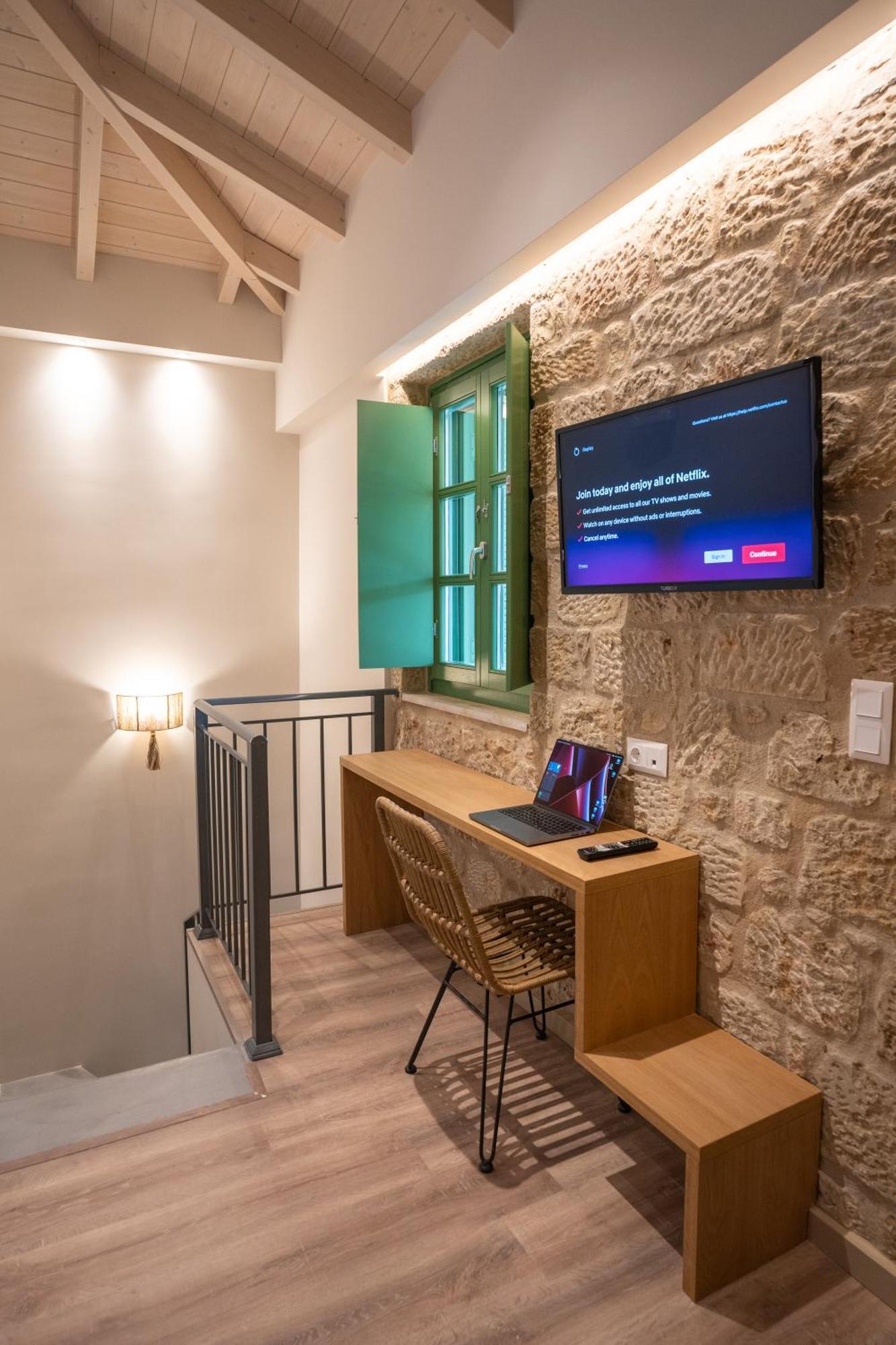 Olvio Suites Kardamyli Dış mekan fotoğraf