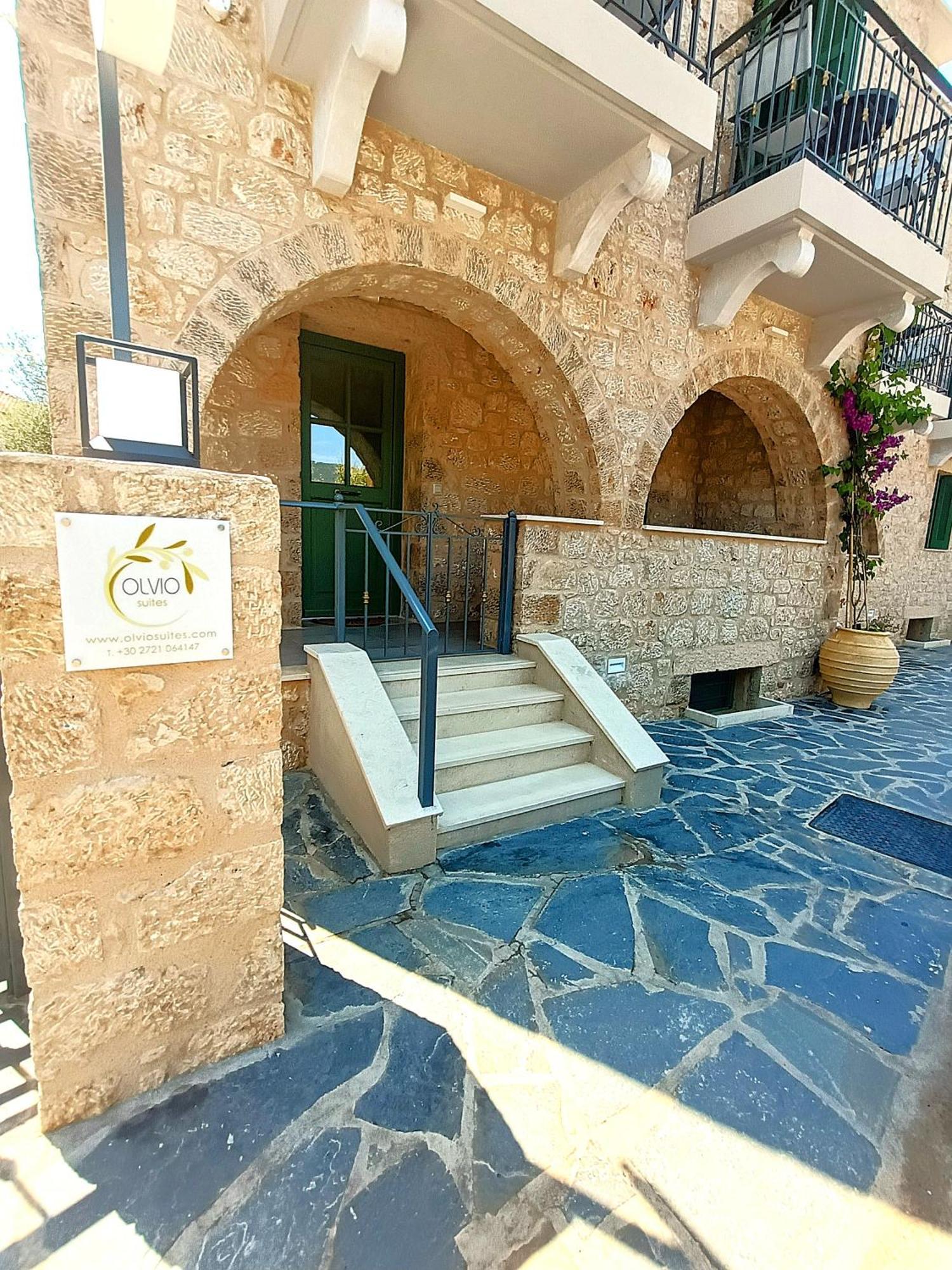 Olvio Suites Kardamyli Oda fotoğraf