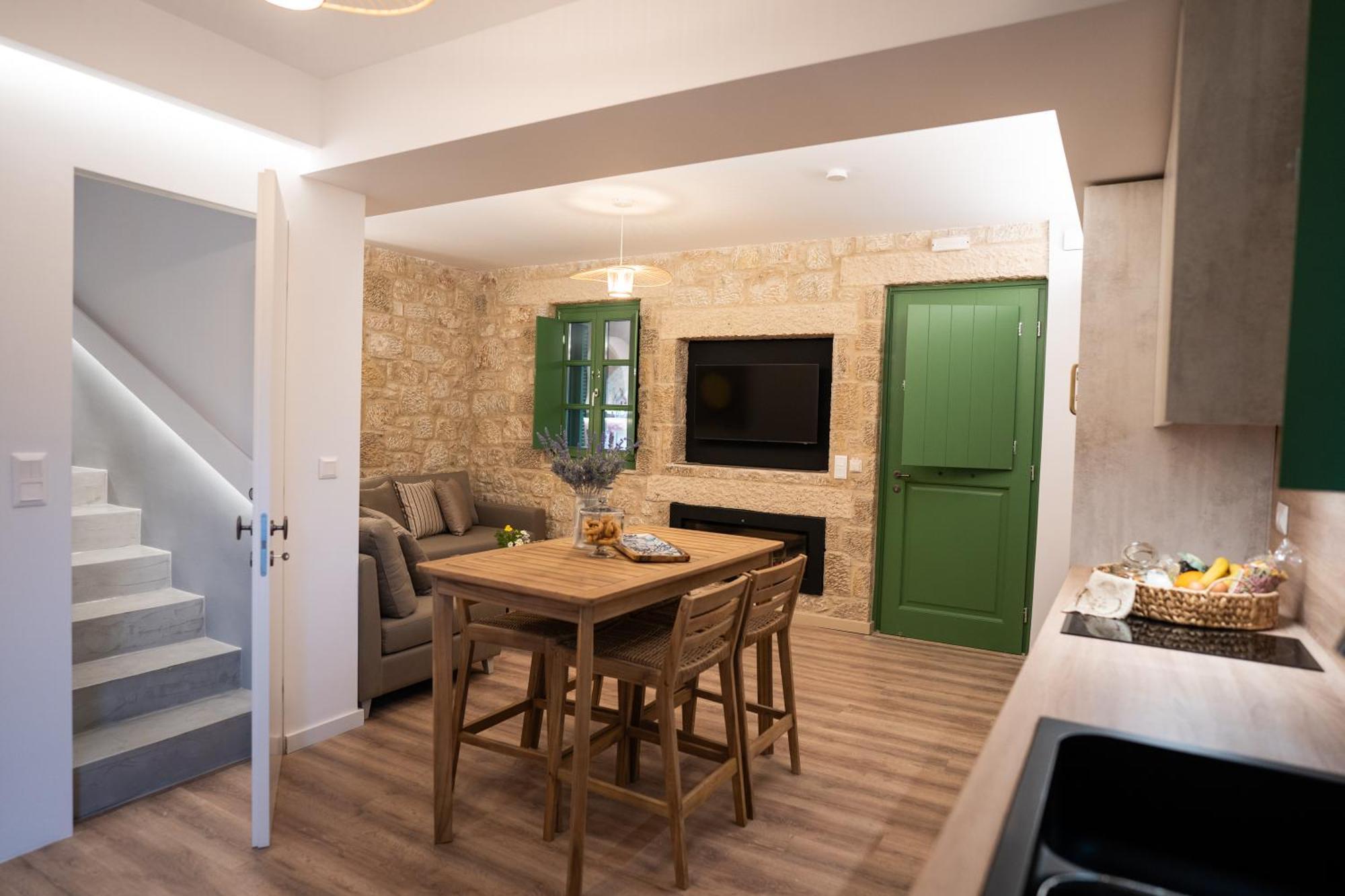 Olvio Suites Kardamyli Dış mekan fotoğraf
